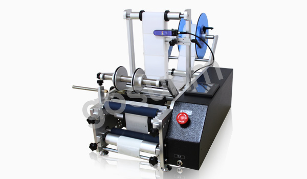 半自動圓瓶貼標機(含顯示屏) 半自動圓瓶貼標機(含顯示屏)